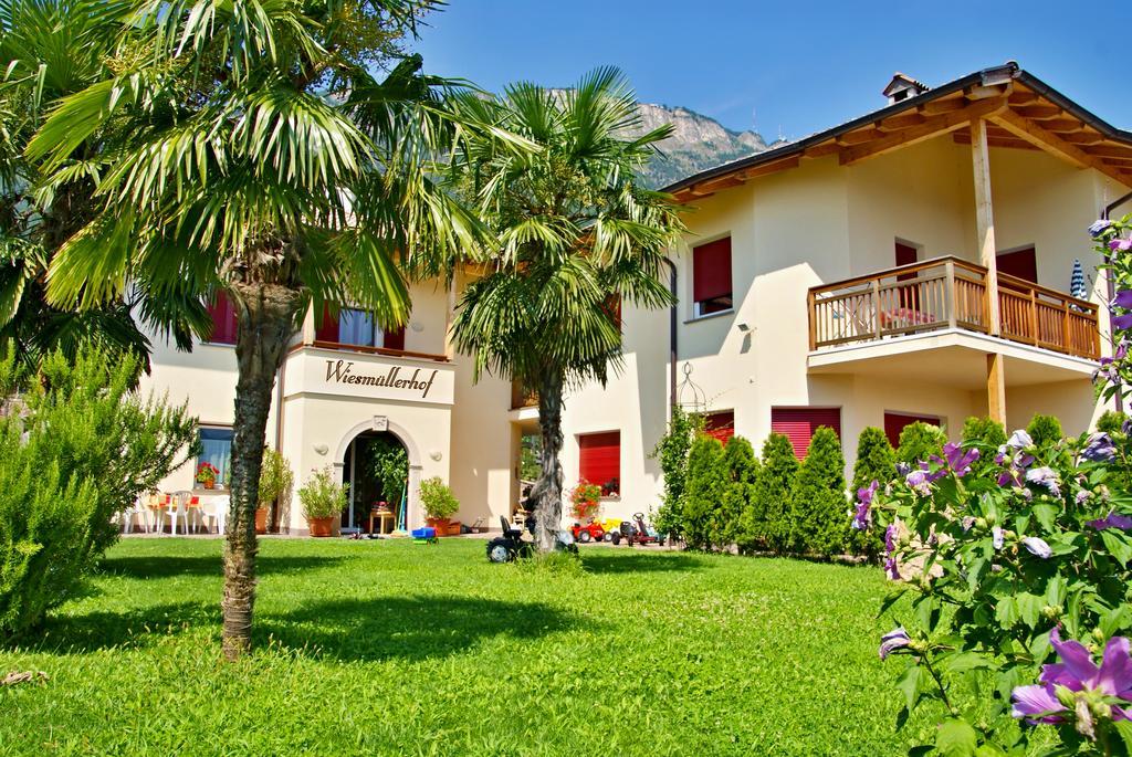 Wiesmuellerhof Caldaro Exterior photo